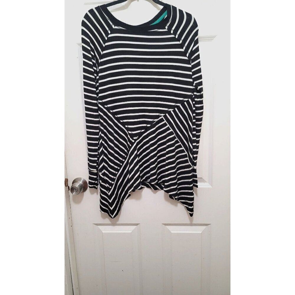 NEW Verve Ami Striped Long Sleeve Handkerchief Hem‎ Tunic Women S Black White
